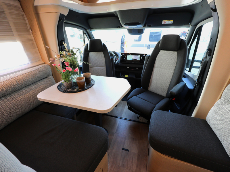 Hymer BMC-T WhiteLine 600 Lithium/Omvormer/Solar  foto: 8