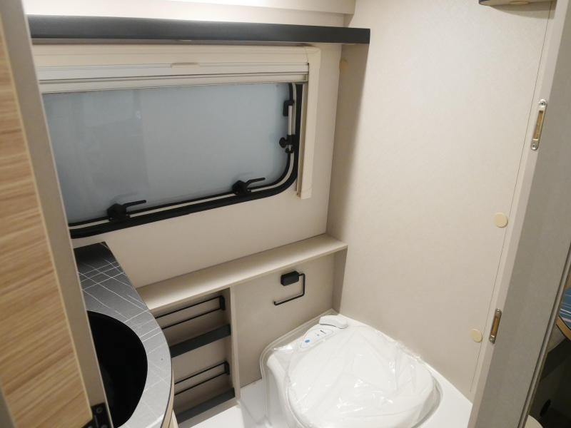 &iexcl;Eriba Touring 430 COMPRA SUPERIOR! foto: 5