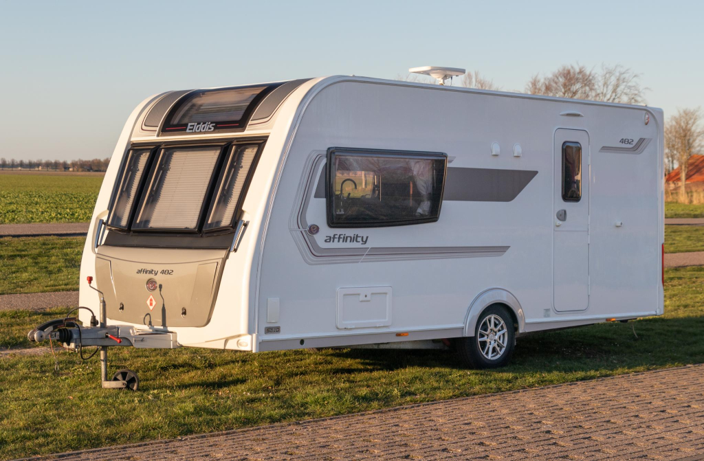 Elddis AFFINITY 482