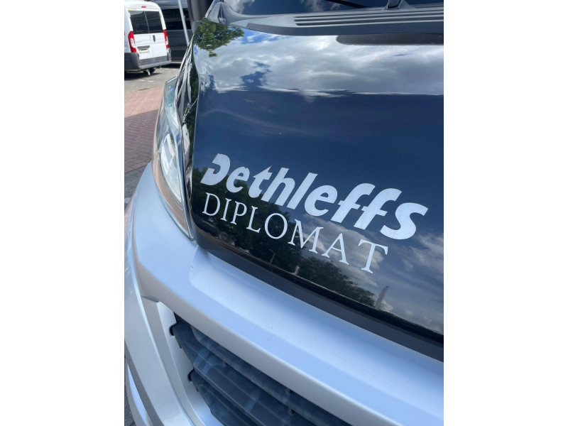 Dethleffs Diplomat Queensbed 52000 km 2017  foto: 16