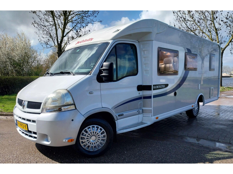 Dethleffs Globetrotter 6844 RT met mooi fransbed  foto: 9