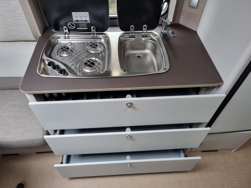 B&uuml;rstner Premio IC-line 460 TS photo : 12