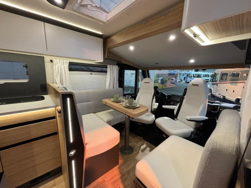 Pilote G 690 GJ Integraal Camper, 2027  foto: 4