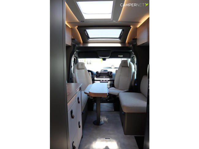 Hymer GT-S 685 170pk Automaat | Face to Face | Lithium | Luifel | Omvormer | Dieselverwarming | LED koplampen | Wifi router | Stoelver foto: 7