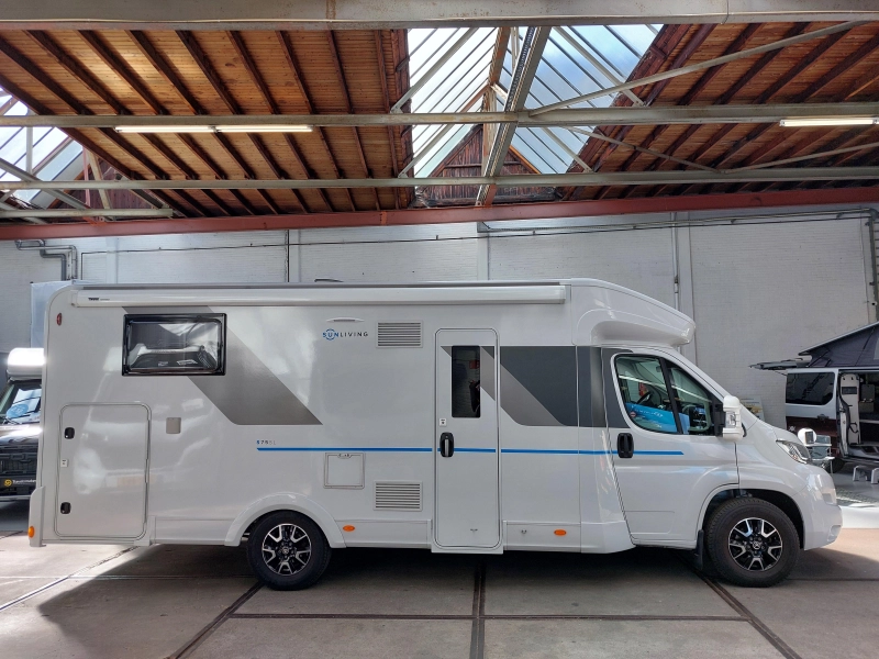 Sun Living S 75 SL lits jumeaux/lit pavillon/lithium photo : 8