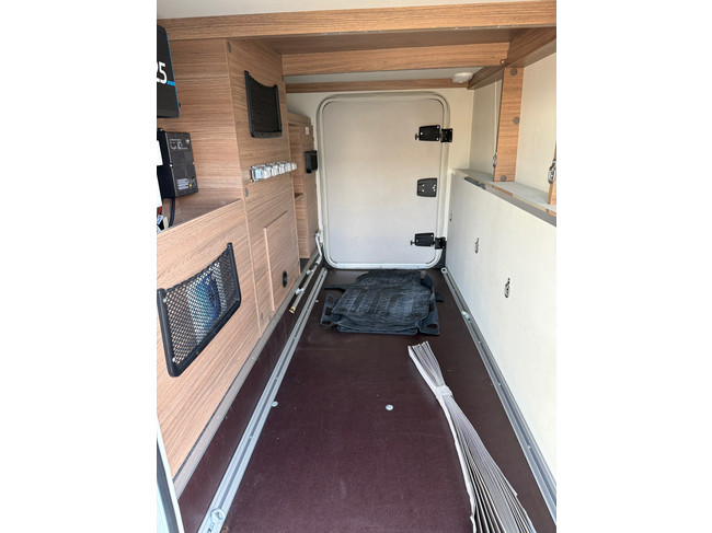 Knaus Van ti 640 Automatique ! 180 ch ! Lithium! Onduleur! photos : 11