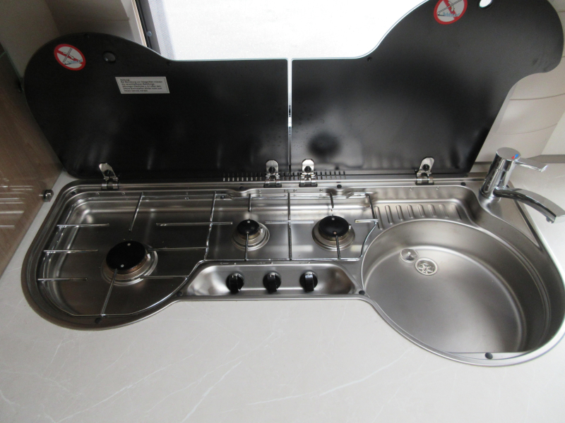 Hobby De Luxe 455 UF SEHR GEPFLEGT UND MIT MOVER Foto: 12