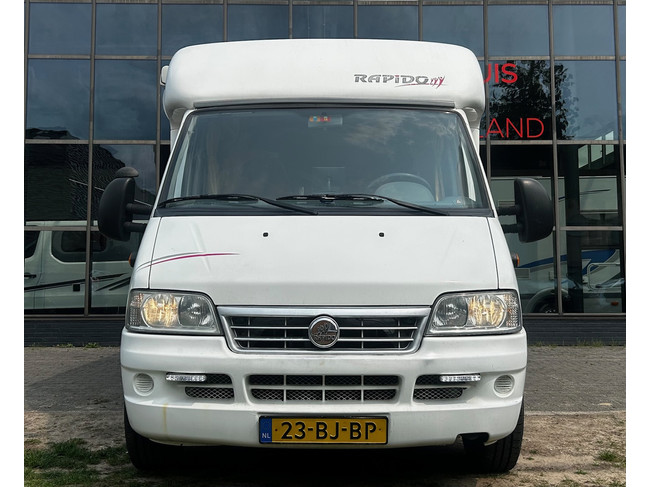 RAPIDO 786F 130PK Top indeling,Elekpakket,Airco,Navi,Achteruitrijcamera foto: 3