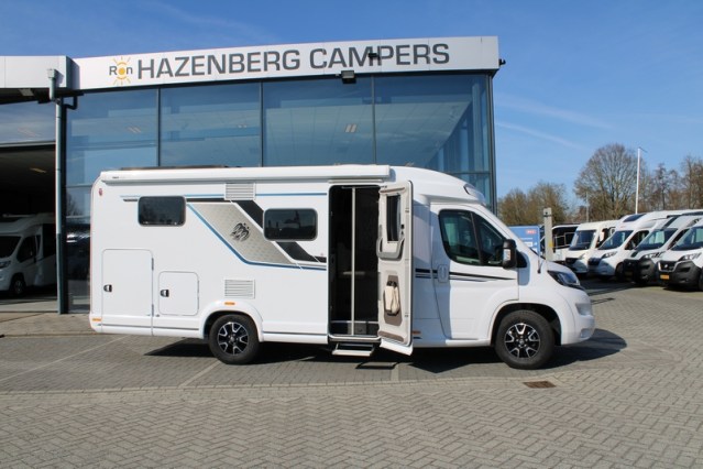 Jonge Knaus VanSation 650 Peugeot 2.2 l/ 165 pk met slechts 7.873 km enkele bedden (45  foto: 16