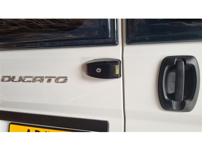 Adria Twin Supreme 640 SLB foto: 10