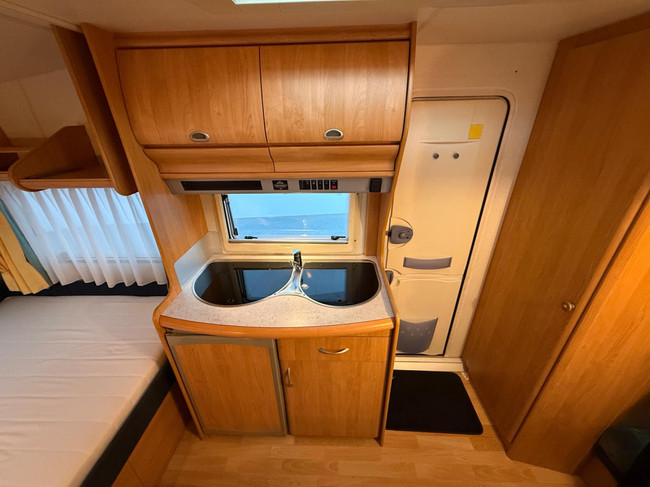 Hobby Excellent 400 SF foto: 14