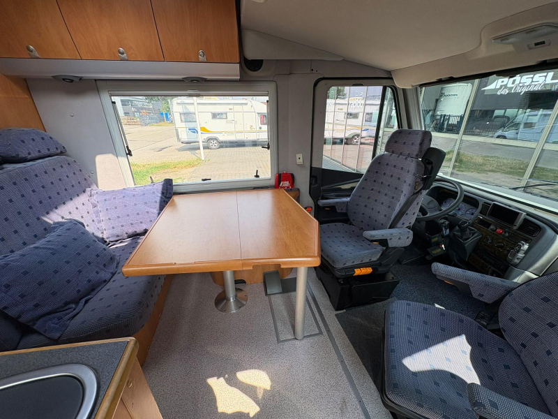 Knaus Travel-Liner 2XAirco,Cama fija,Cama abatible foto: 10