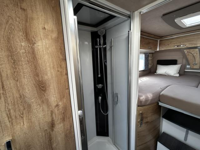 Frankia Platin 7900 GD V6 Autom 2xAirco Levelsys foto: 5