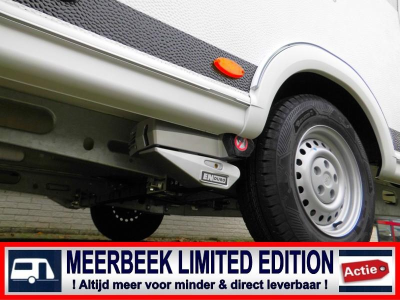 LMC Sassino Comfort 460 E 4179,=KORTING MOVER+THULE  foto: 3