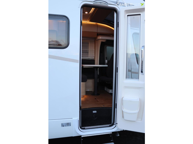 Hymer BMC-T 580 170hp Automatic | SLC Hymer Chassis | Full Led Headlights | Adaptive Cruise | New from stock | photo: 4