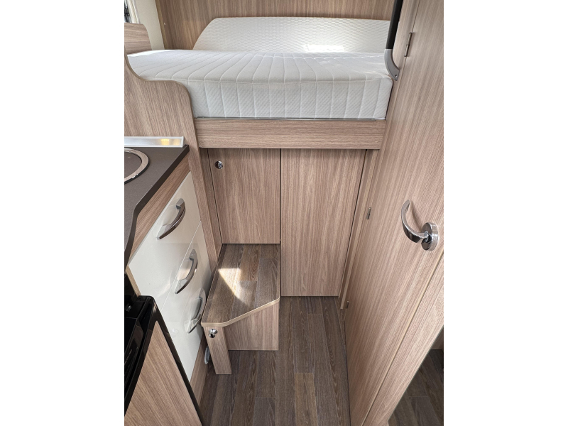 Bürstner Travel Van T 590 - compact 599 cm  foto: 13