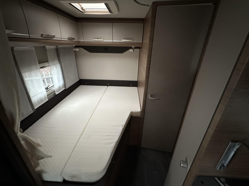 Knaus L!ve Wave 650 MF 180PK-AUTOMAAT-694CM  foto: 11