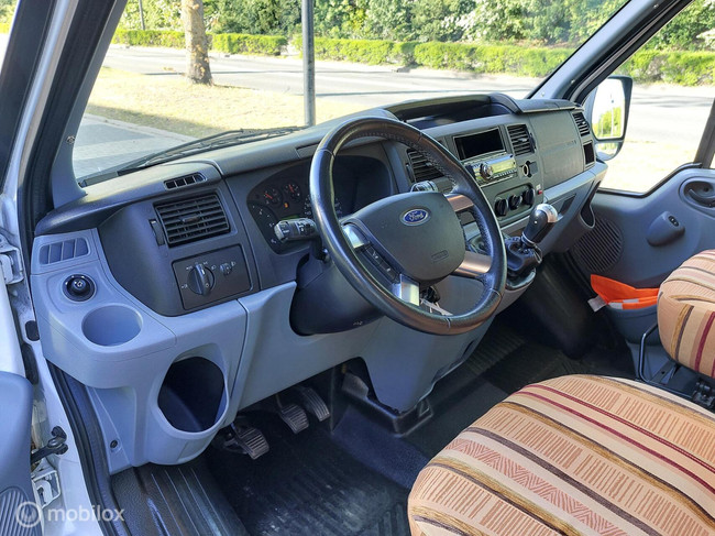 B&uuml;rstner Nexxo T660 140 PS Klimaanlage Neuer Motor/Turbo Franz&ouml;sisches Bett Foto: 9