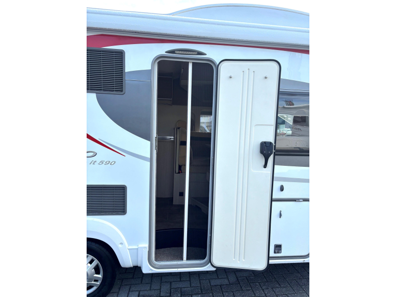 Bürstner Ixeo Time IT 590 Hefbed/2014/Euro-5/5.90M!  foto: 18