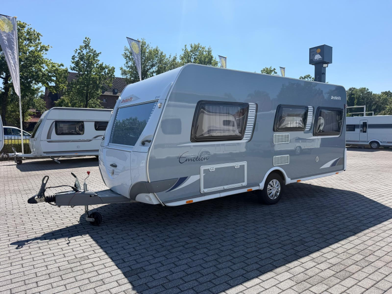 Dethleffs Beduin Emotion 485 DB con toldo e Isabella VT foto: 4