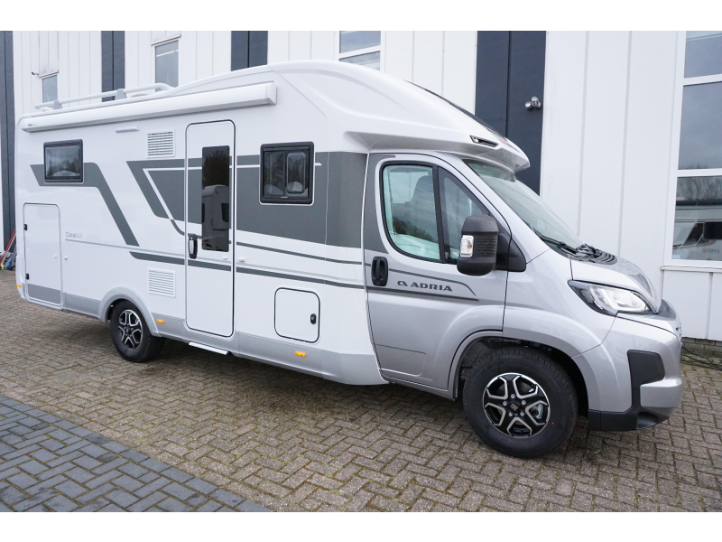 Adria Coral Plus 670 DL  foto: 1