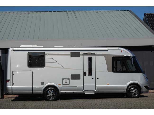 Hymer B 708 SL 180Cv Aut. | Sistema de nivelaci&oacute;n | Bater&iacute;as de litio | Aire acondicionado de techo foto: 2