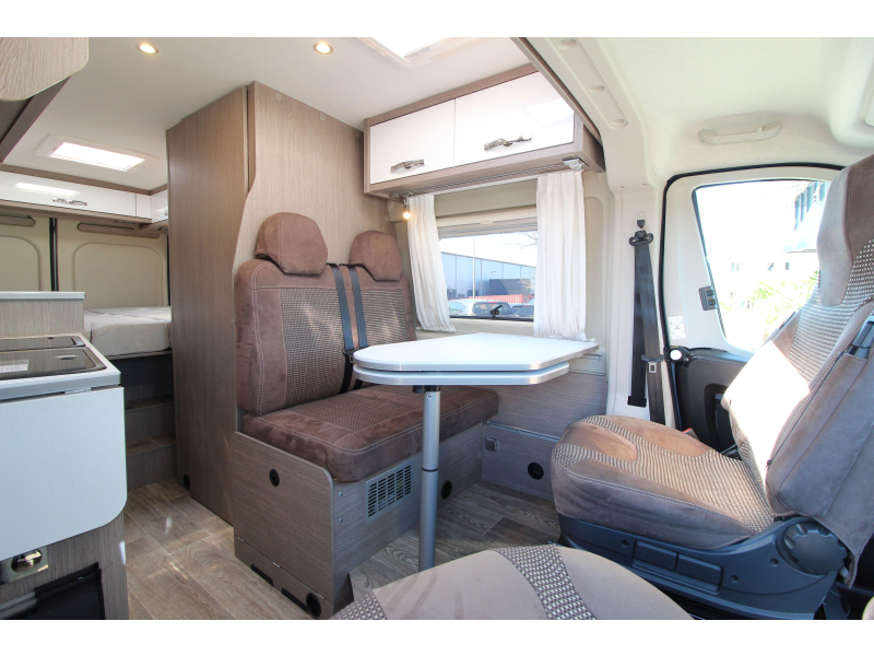 Pössl Roadcruiser 640 Enkele bedden - Automaat  foto: 16