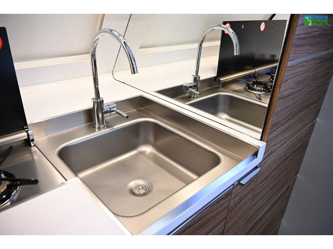 Adria Astella Glam Edition 663HT photo: 13