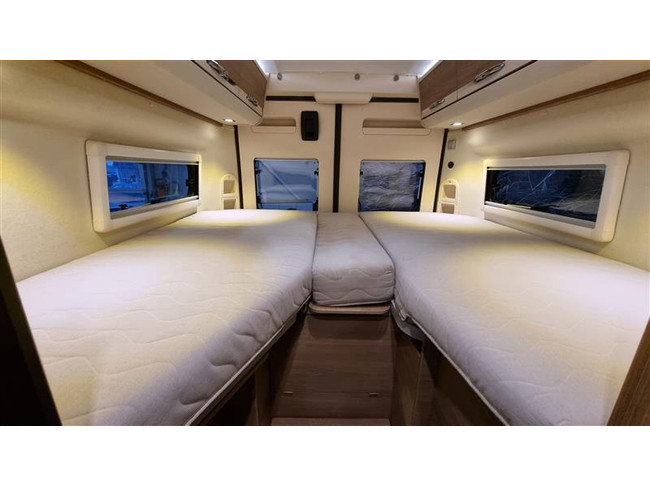 Adria Twin 640 SLX Buscamper foto: 7