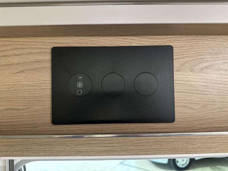 Dethleffs Aero 470 FR fransbed / rondzit | A69  foto: 14