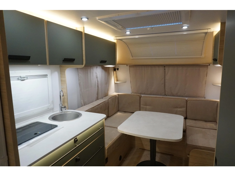 Caravelair Exclusive Line 475 Combi 6E verwarming  foto: 15