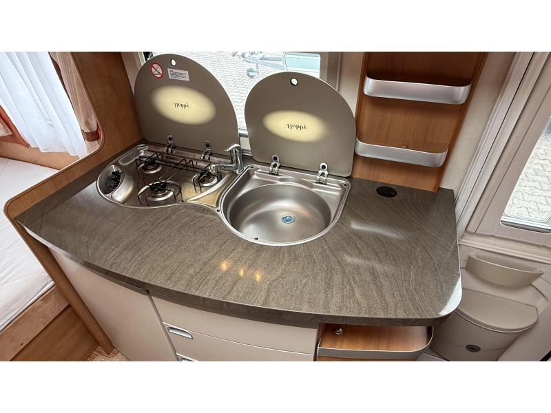 Hobby Excellent 455 UF Querbett Rundsitzgruppe Toilette Foto: 7