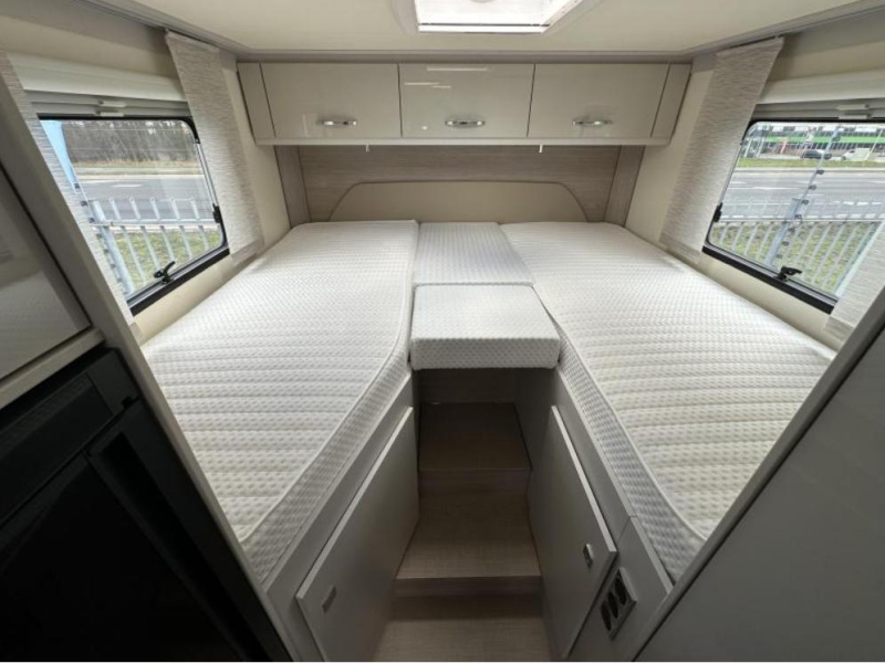 Bürstner Nexxo Van T 690 G LENGTE BEDDEN + 3.650 KG.  foto: 10
