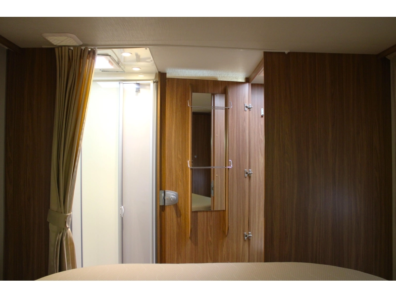 Carado T 449 Queensbed Hefbed photo: 6