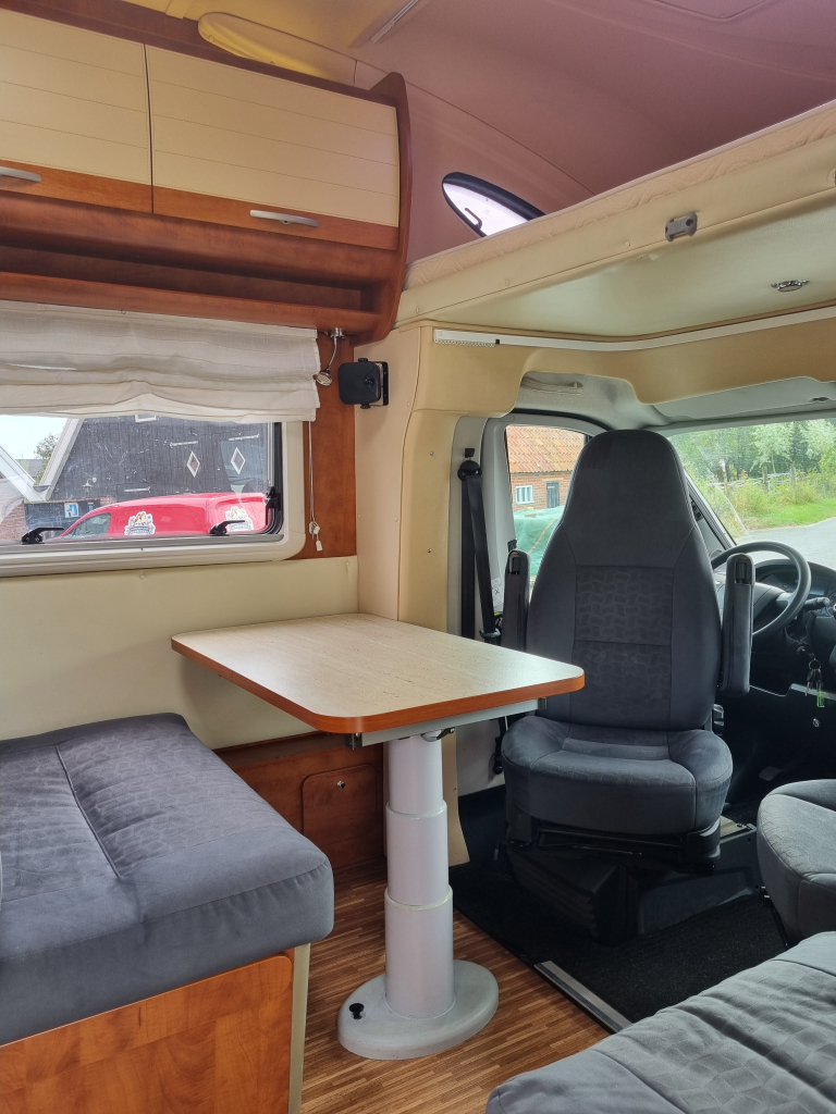 PLA  M742 met zeer vele extra's foto: 11