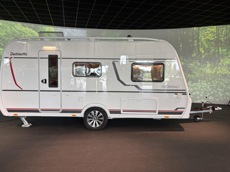 Dethleffs Nomad 460 EL lits jumeaux / gaz ext&eacute;rieur photo : 5