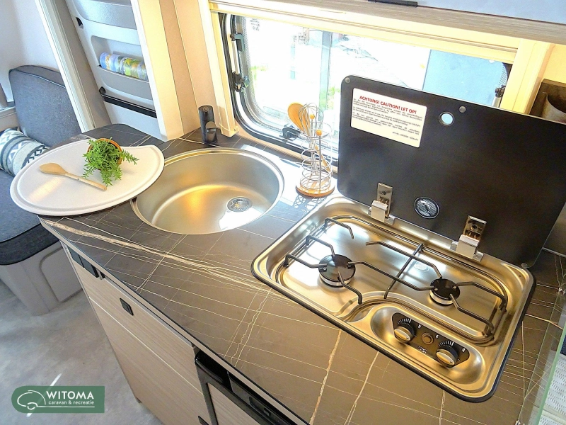 Eriba Triton Silver Edition 430 nieuwste uitvoering !  foto: 7