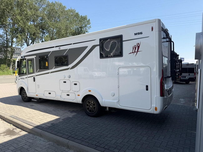 RAPIDO M96 Queensbed EP Level 2X Airco Omvormer Zonnepaneel foto: 8