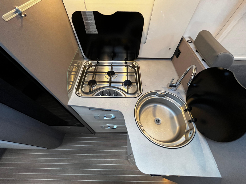Etrusco T 7300 SB Camper, 4 persoons  foto: 8