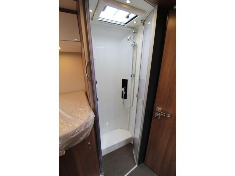 Carthago C-Tourer I Camas individuales + Cama abatible foto: 36