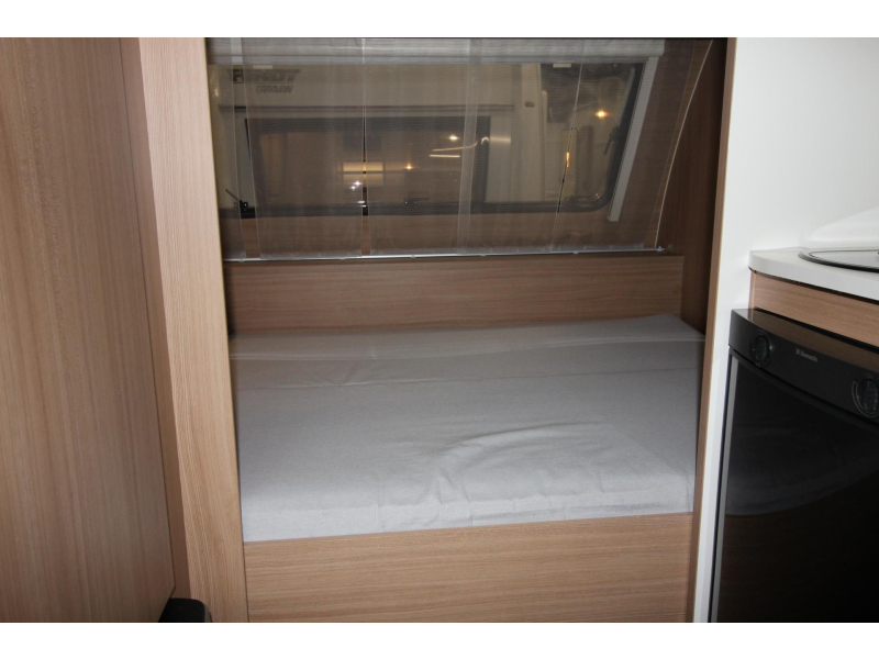 Adria Aviva Lite 390 PS Mover,Voortent,Fietsenrek  foto: 13