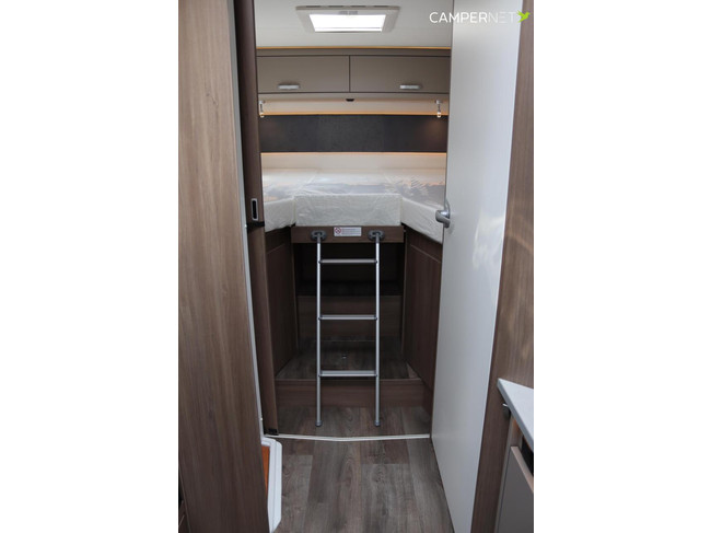Carado T457 140hp Automatic | Single beds | Face to Face | Pro + Package | Thule awning | Separate shower | Large refrigerator | Light alloy photo: 17