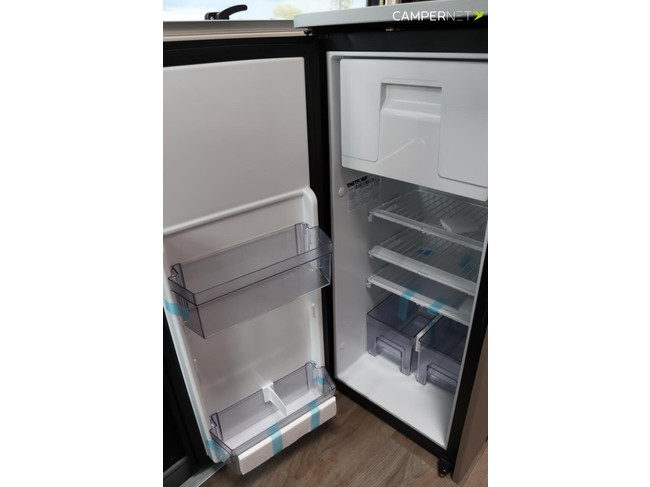 Carado CV600 Pro + 140pk Automaat | 5.99m | Dwarsbed | Luifel | Pro + pakket | foto: 14