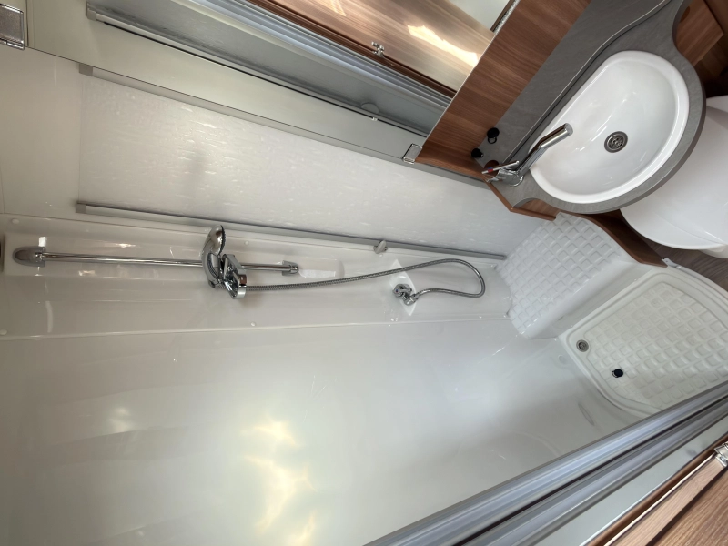 Weinsberg CaraCompact 600 Pepper Edition  foto: 17