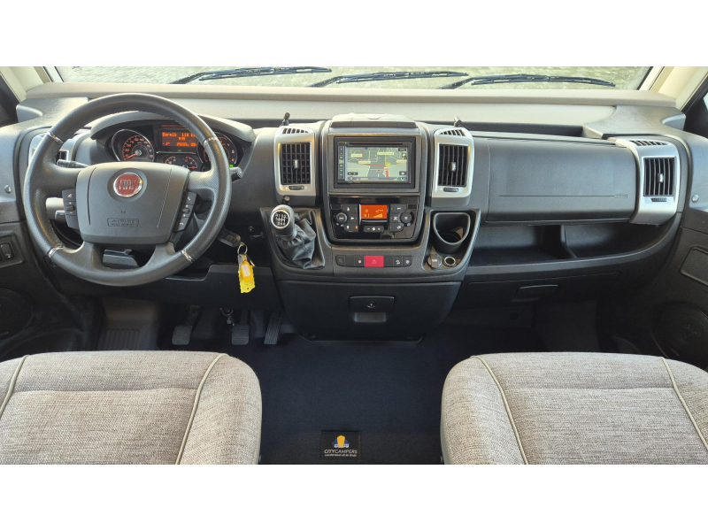 Hymer B678 PremiumLine 25833 KM / Nieuwstaat !  foto: 2