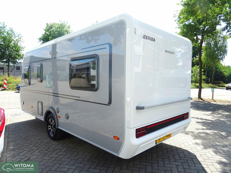 Eriba Novaline 442 example caravan photo: 1