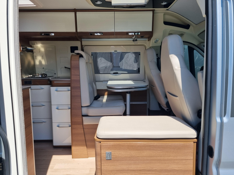 Rapido V 62 Ultieme luxe, frans bed.  foto: 22