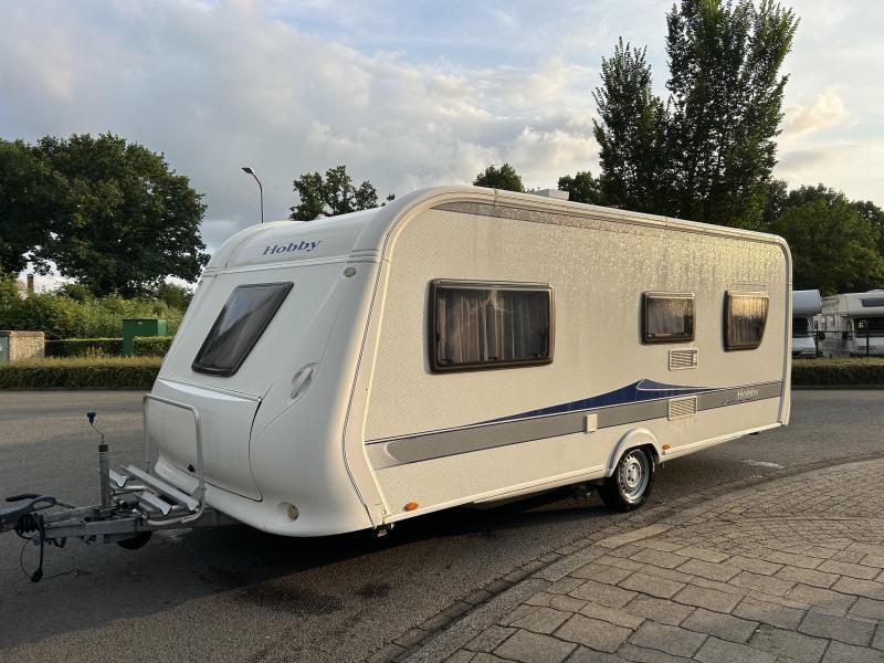 Hobby Excellent 560 UL Einzelbetten und Mover Foto: 4