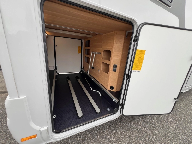 Adria Coral 670 DL 180PS AUT/NAVI/KAMERA Foto: 13