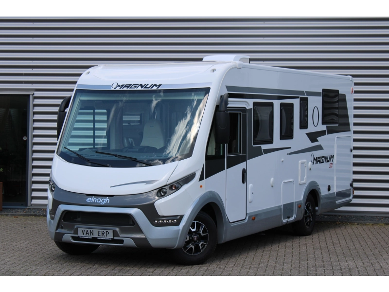 Elnagh Magnum 582 140PK Queensbed Dakairco  foto: 1